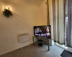 Captivating 2-bed Apartment in Southend-on-sea