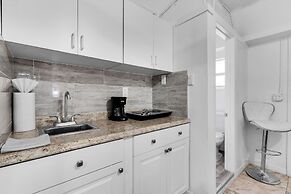 Casa Palmera Paradise Suites Coral Way