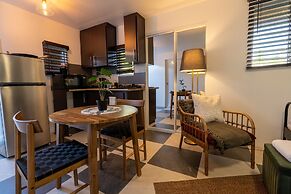 El Flamingo Beach Club