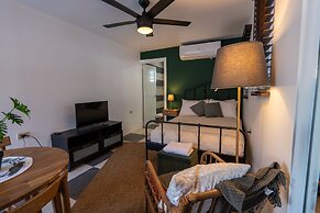 El Flamingo Beach Club