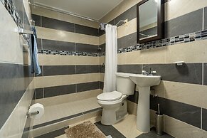 El Flamingo Beach Club