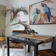 El Flamingo Beach Club