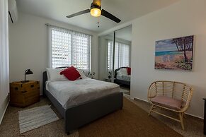 El Flamingo Beach Club