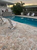 El Flamingo Beach Club