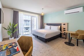 Hotel Levante St. Julian's, Affiliated by Meliá