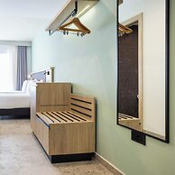 Hotel Levante St. Julian's, Affiliated by Meliá