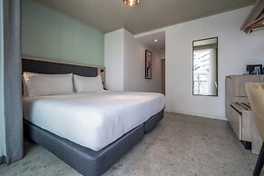 Hotel Mistral St. Julian's, Affiliated by Meliá