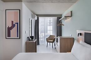 Hotel Mistral St. Julian's, Affiliated by Meliá