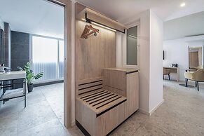 Hotel Mistral St. Julian's, Affiliated by Meliá