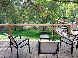 GlampOut Resort - Elk River