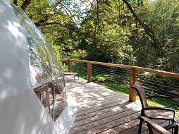 GlampOut Resort - Elk River