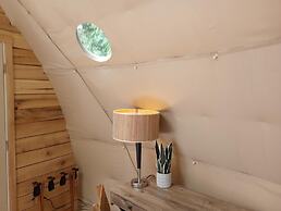 GlampOut Resort - Elk River