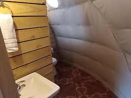 GlampOut Resort - Elk River