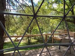 GlampOut Resort - Elk River