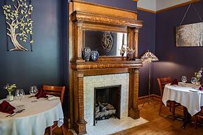 GlampOut Resort - Elk River