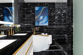 AZUR Legacy Collection Hotel