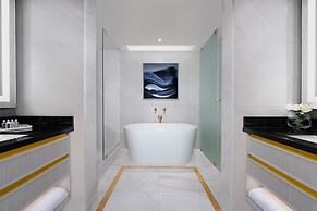 AZUR Legacy Collection Hotel