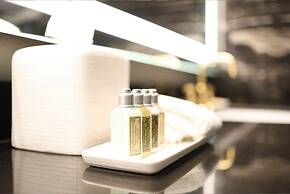 AZUR Legacy Collection Hotel