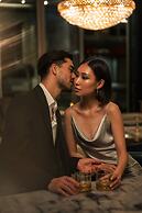 AZUR Legacy Collection Hotel