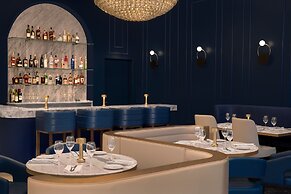 AZUR Legacy Collection Hotel