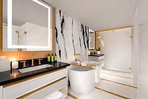 AZUR Legacy Collection Hotel