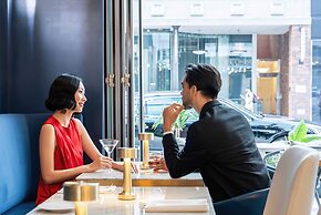 AZUR Legacy Collection Hotel