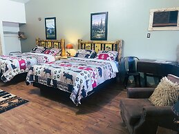 Travellers Rest Cabins and RV Park