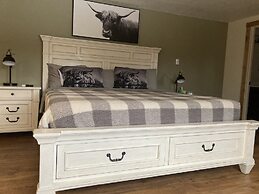 Travellers Rest Cabins and RV Park