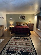 Travellers Rest Cabins and RV Park