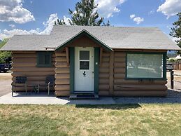 Travellers Rest Cabins and RV Park