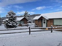 Travellers Rest Cabins and RV Park