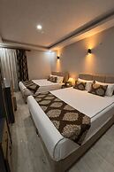 Whitestone Hotel