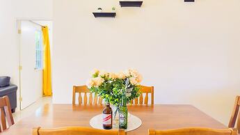 Jhadano Villa 3BR Pool Shuttle 3 Mins to Beach