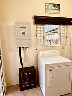 Jhadano Villa 3BR Pool Shuttle 3 Mins to Beach