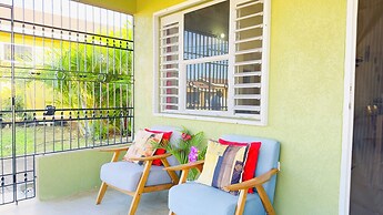 Jhadano Villa 3BR Pool Shuttle 3 Mins to Beach