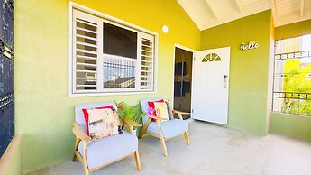 Jhadano Villa 3BR Pool Shuttle 3 Mins to Beach