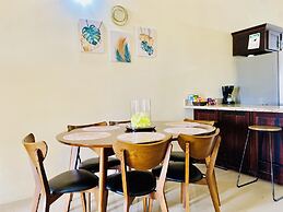 Jhadano Villa 3BR Pool Shuttle 3 Mins to Beach