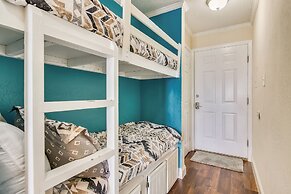 Casa Del Mar by VTrips