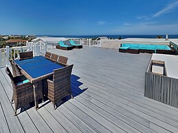 Beachside Bliss by Distinctive Beach Rentals