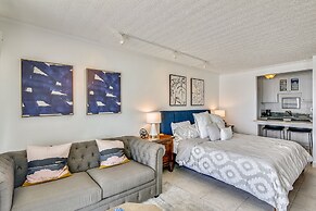 By the Sea Resort 808-seaside Retreat