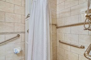 By the Sea Resort 808-seaside Retreat