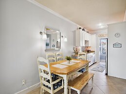 Dawn 421 - Island Time