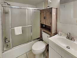 9821bpc218pcnc - Bent Palm 218