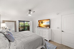 Villa on Point Brittany 21