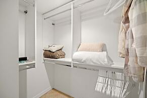 Villa on Point Brittany 21