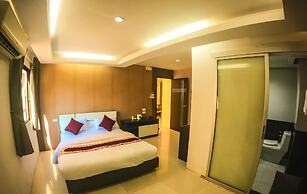 Riqueza Suites Pattaya