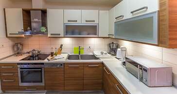 Asterousia Apartment