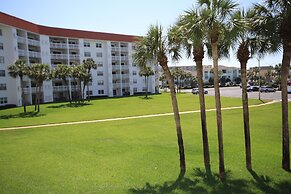 224 El Matador 1 Bedroom Condo by RedAwning