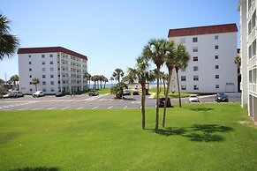 224 El Matador 1 Bedroom Condo by RedAwning