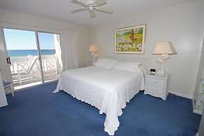 350 El Matador 2 Bedroom Condo by RedAwning